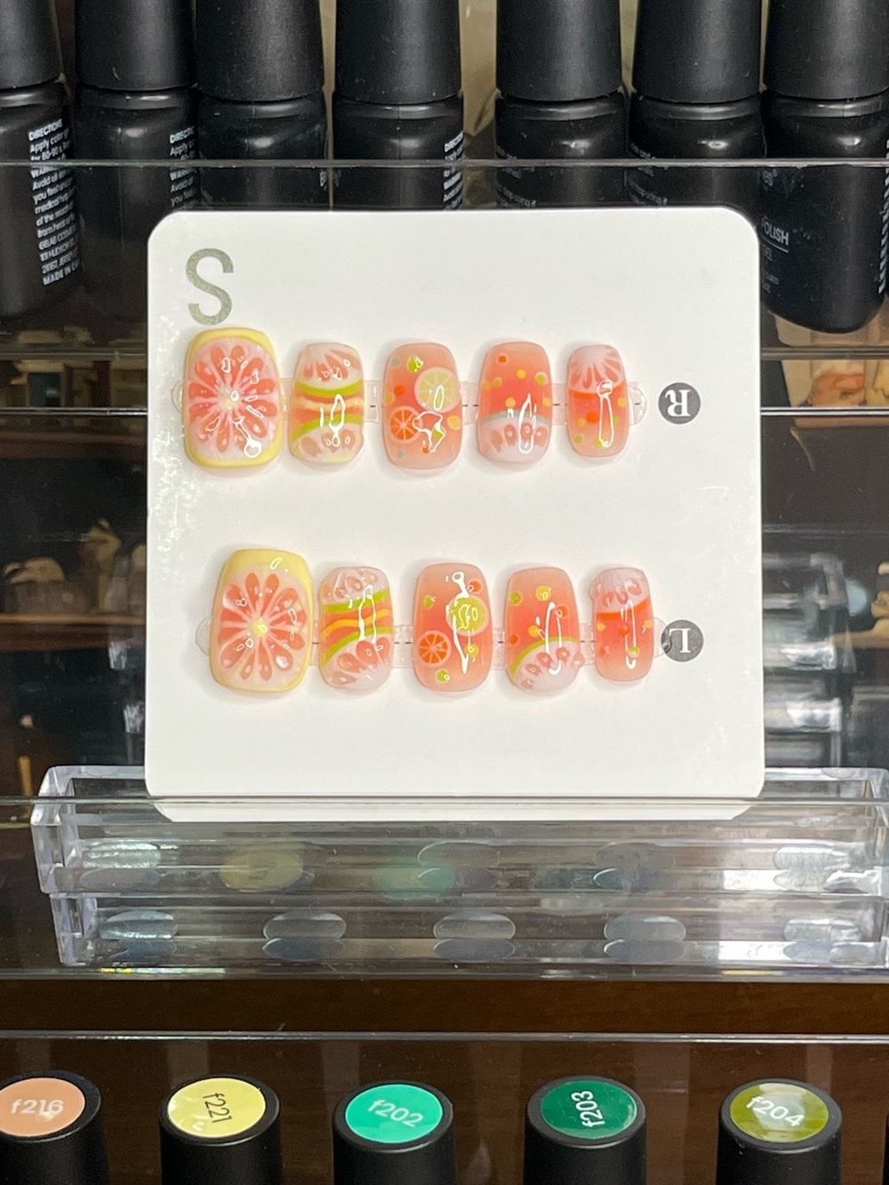 Press-On Nail Set Orange Citrus glossy short